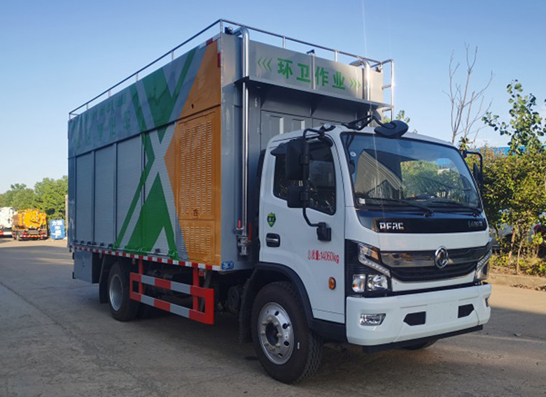 程力東風吸污凈化車