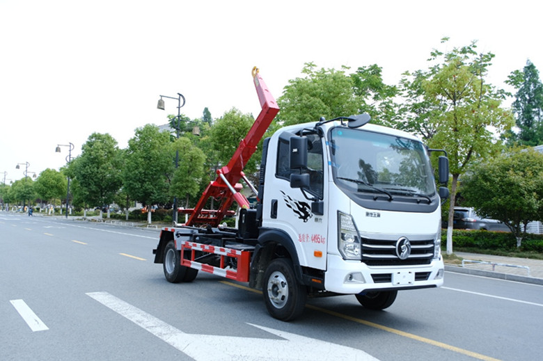 藍(lán)牌重汽王牌車廂可卸式垃圾車