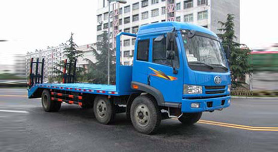 解放1250平板運(yùn)輸車(chē)